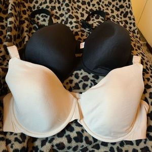 Lot of Two Nursing Bras Size 40D 1-Gillian o malley and 1- secret treasures